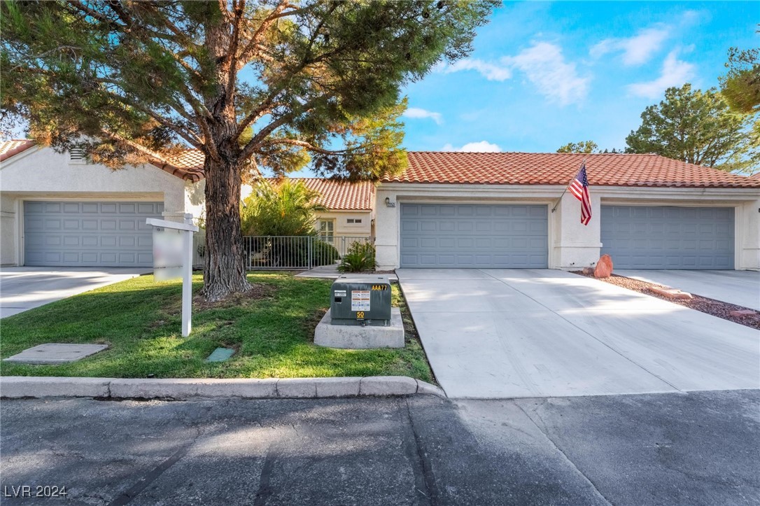 View Henderson, NV 89074 townhome