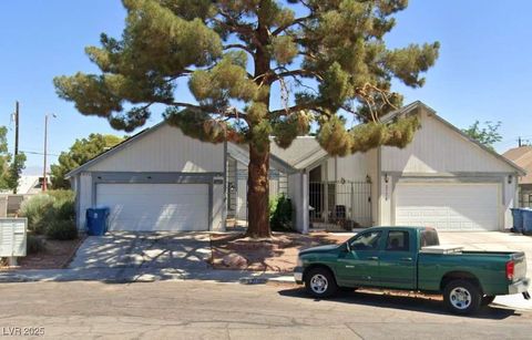 Photo of 3772 Viking Garden Circle, Las Vegas, NV 89121 (MLS # 2740431)