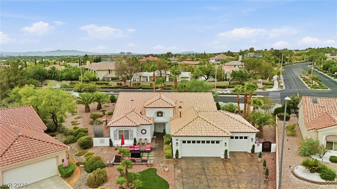 10001 Cresent Creek Drive