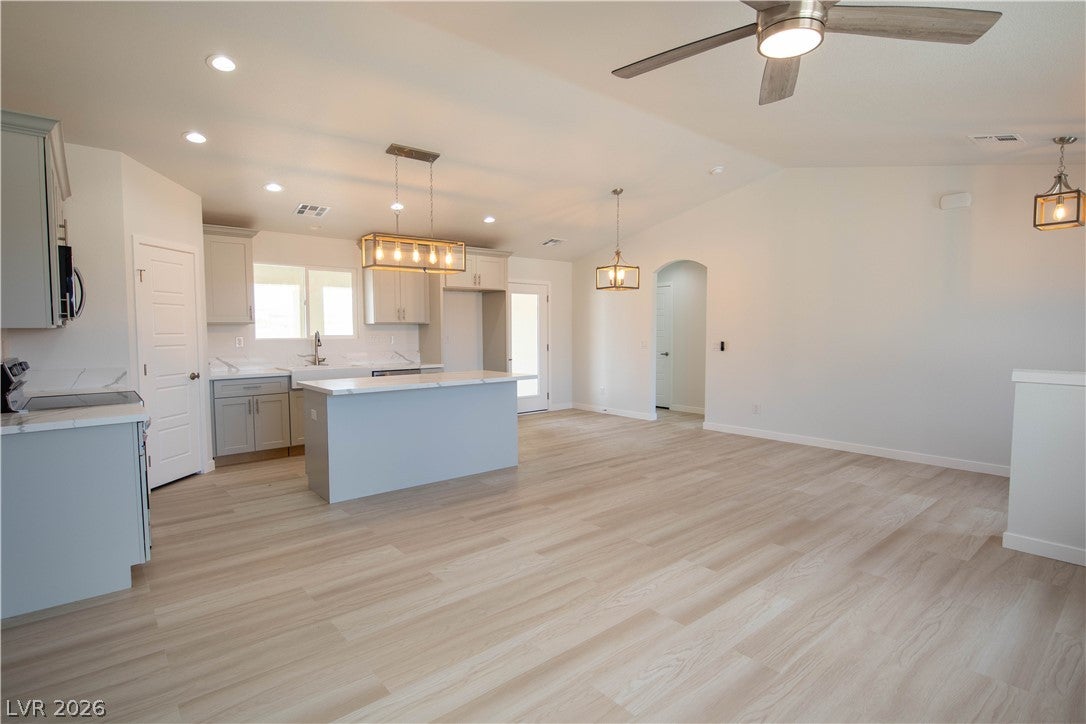 3925 N Mayfield Ranch Road