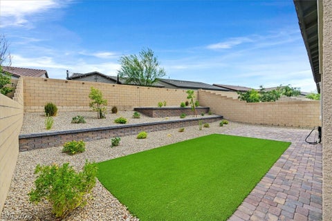 Tiny photo for 552 Comodo Street, Henderson, NV 89011 (MLS # 2800409)