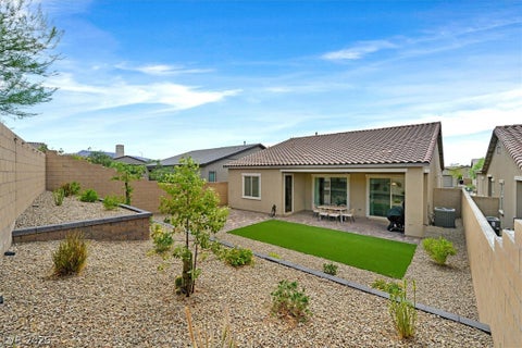 Tiny photo for 552 Comodo Street, Henderson, NV 89011 (MLS # 2800409)