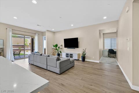 Tiny photo for 552 Comodo Street, Henderson, NV 89011 (MLS # 2800409)