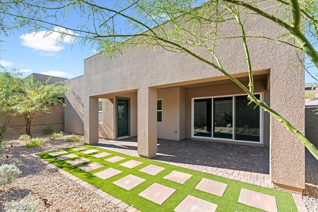 37 Charlotte Ridge Place