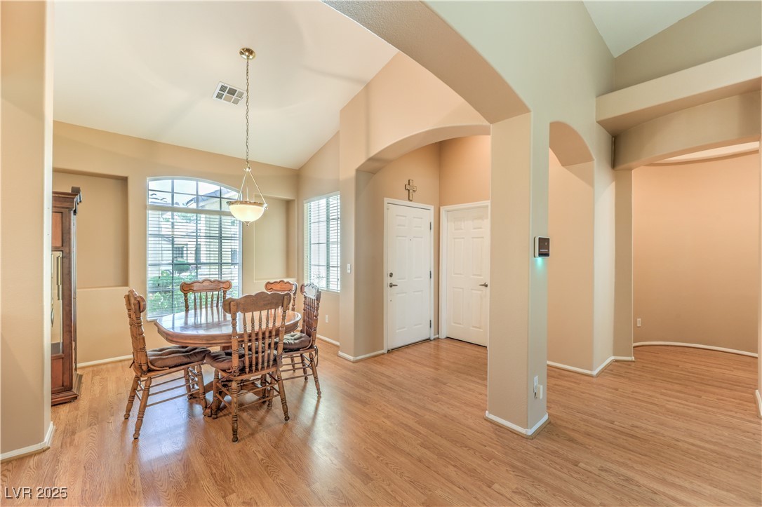 2561 Pyramid Pines Drive, Henderson, Nevada image 6