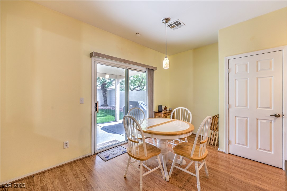 2561 Pyramid Pines Drive, Henderson, Nevada image 16