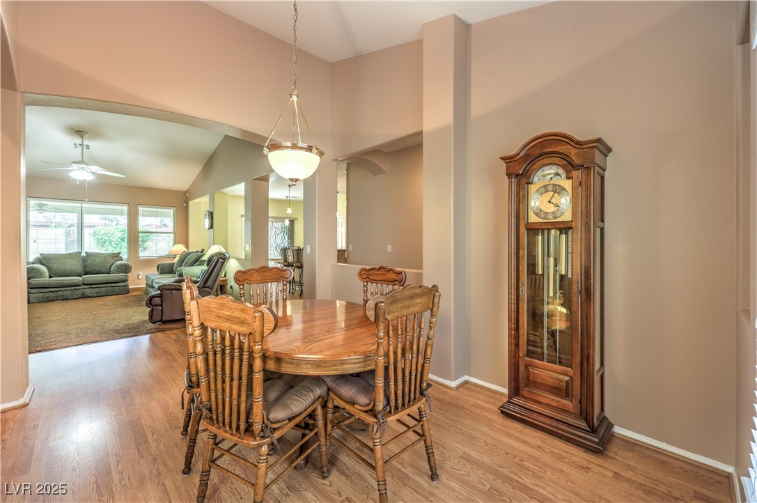 2561 Pyramid Pines Drive, Henderson, Nevada image 7