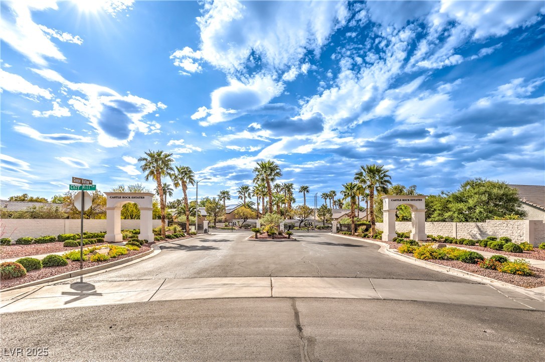2561 Pyramid Pines Drive, Henderson, Nevada image 35