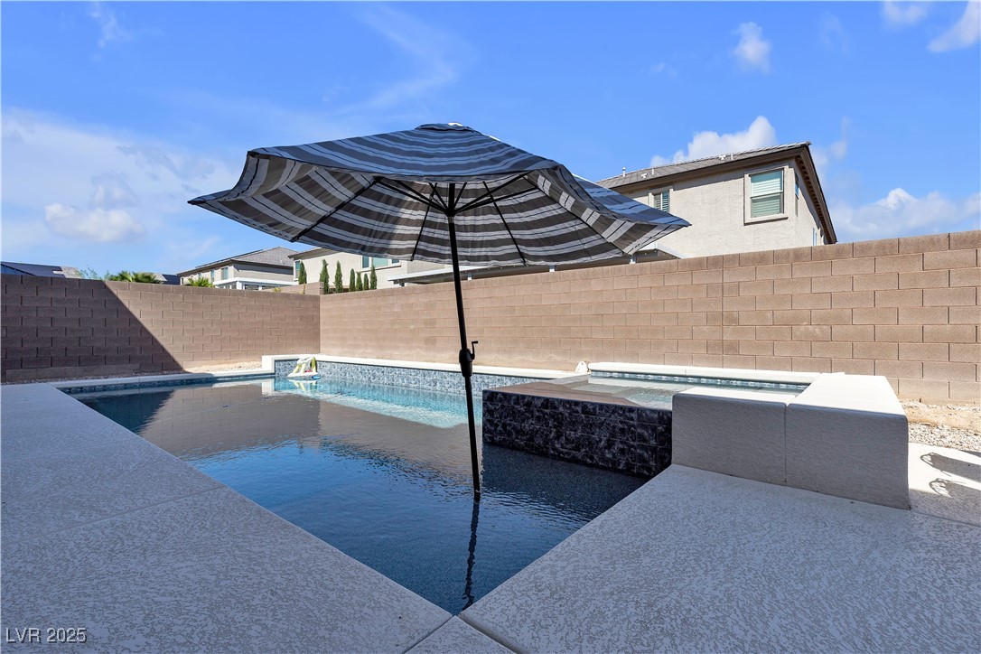 7296 Grace Estate Avenue