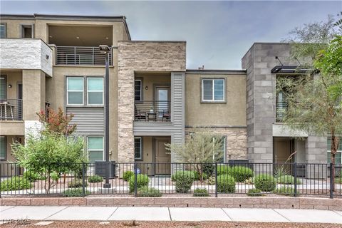 Townhouse For Sale - 1120 Tektite Avenue<br/> Henderson, NV 89011