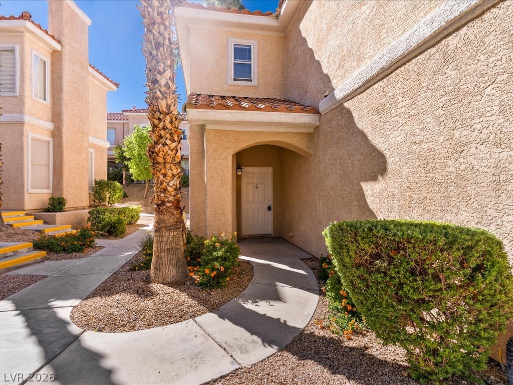 251 S Green Valley Parkway 5111
