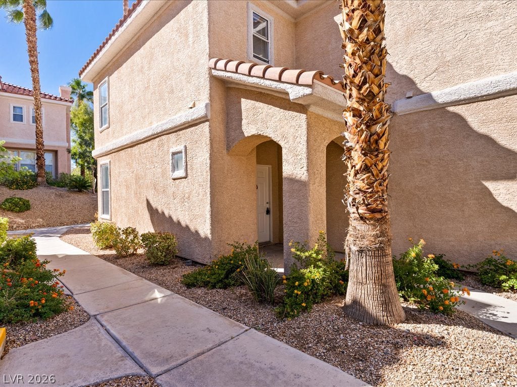251 S Green Valley Parkway 5111