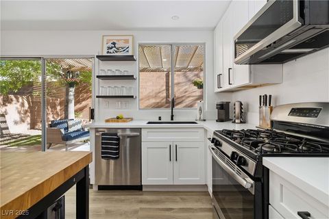 11125 Whooping Crane Lane Las Vegas NV 89144
