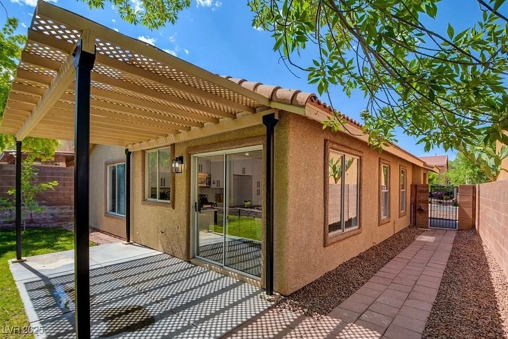 11125 Whooping Crane Lane