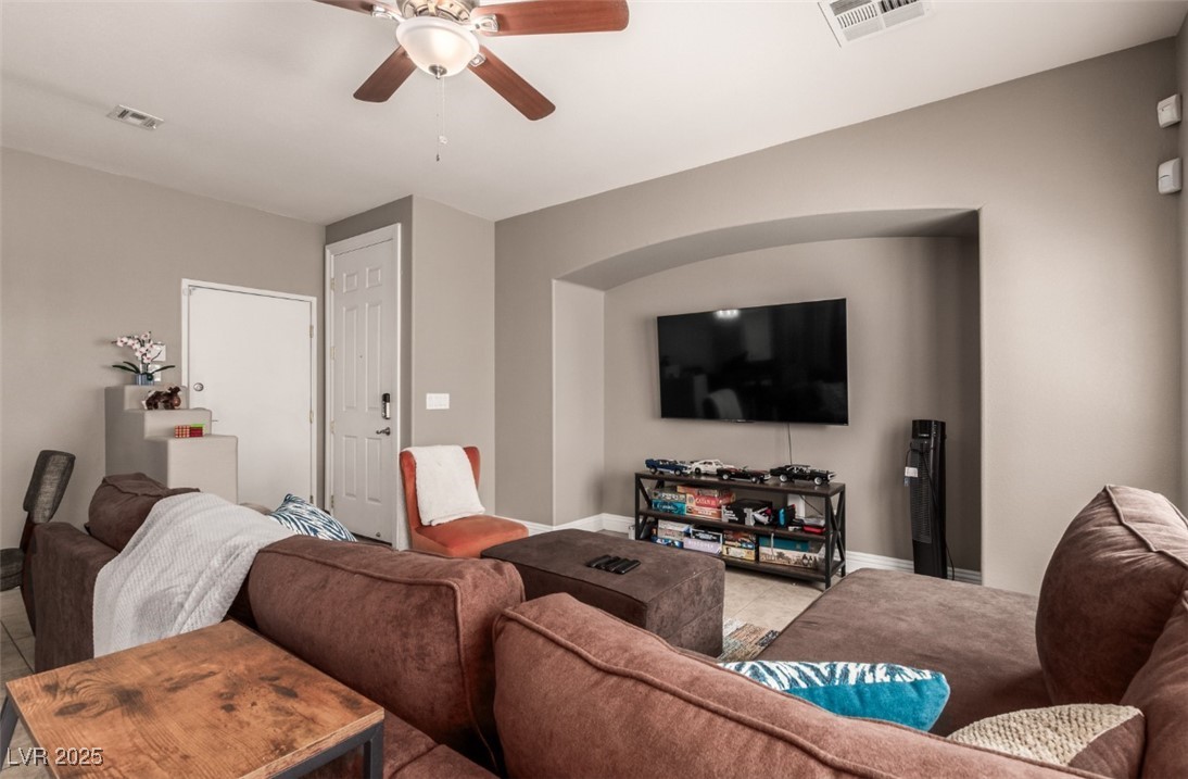 1092 Tuscan Sky Lane 10