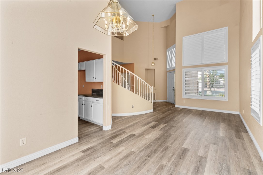 3862 Willowview Court