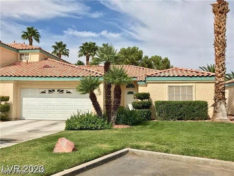 Townhouse For Rent - 7260 Vista Bonita Drive<br/> Las Vegas, NV 89149