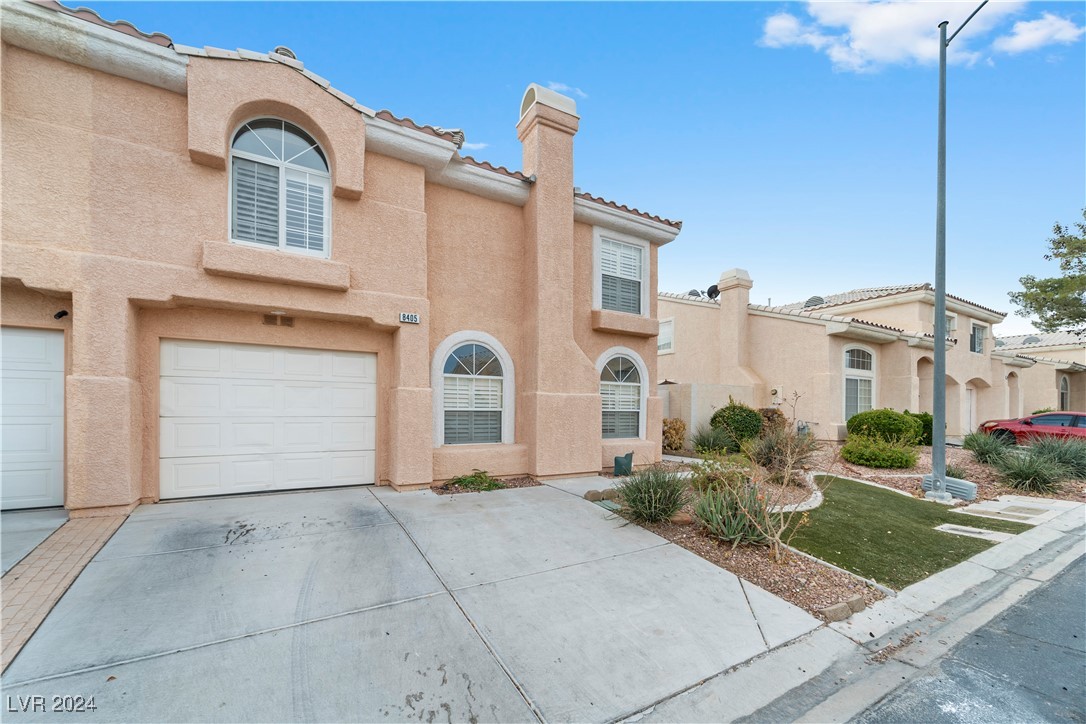 8405 Sewards Bluff Avenue, Las Vegas, Nevada image 1