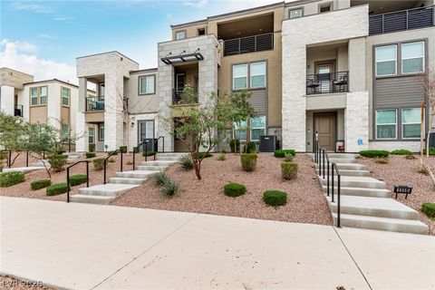 Photo of 1111 Heliodor Avenue, Henderson, NV 89011 (MLS # 2772863)