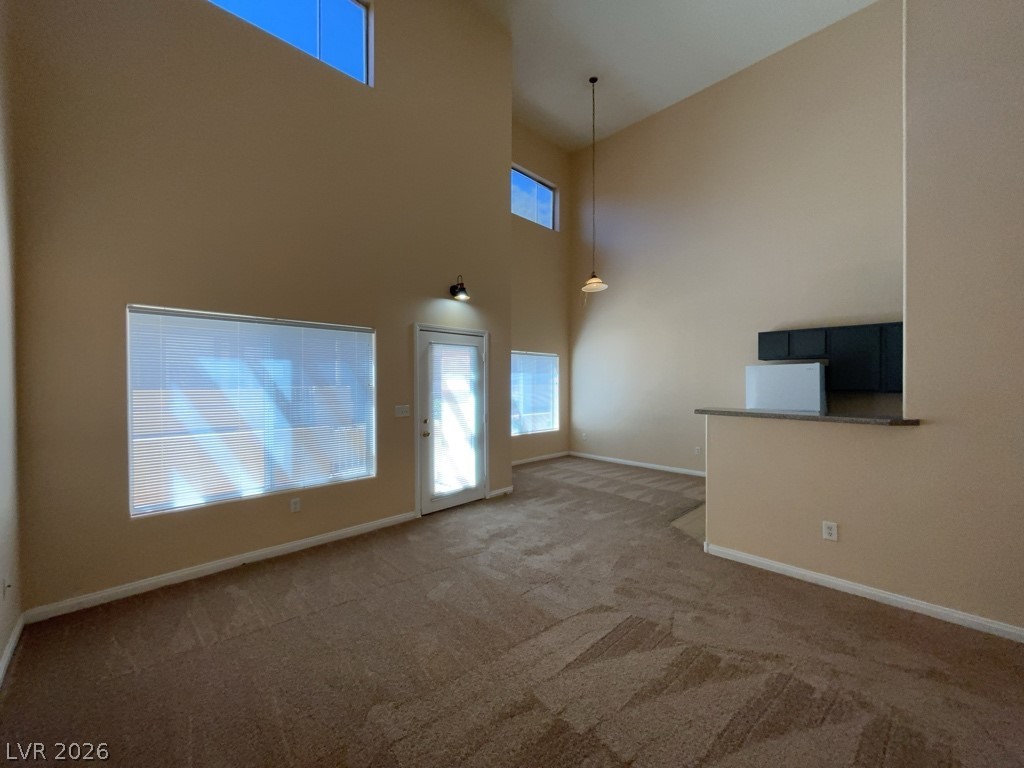 4915 E Russell Road 145