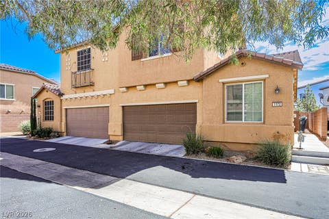 Townhouse For Rent - 1172 Via Dimartini<br/> Clark County, Henderson, NV 89052