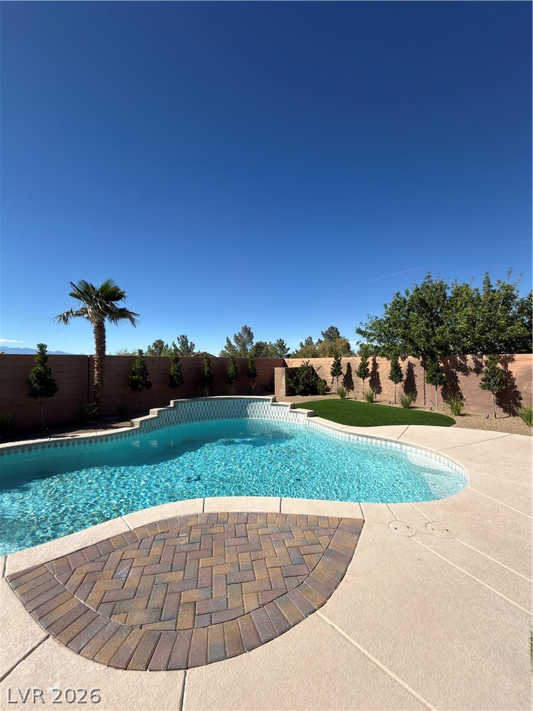 59 Desert Highlands Drive