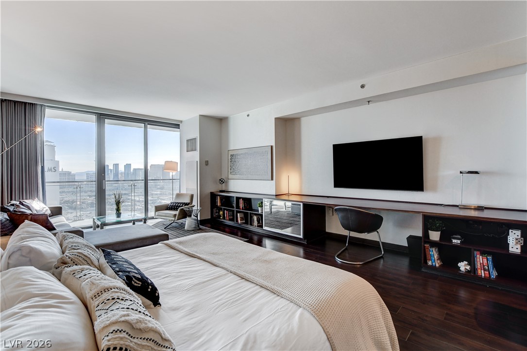 4381 W Flamingo Road 2920