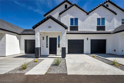 Townhouse For Sale - 382 E Erin Street<br/> Nye County, Pahrump, NV 89048
