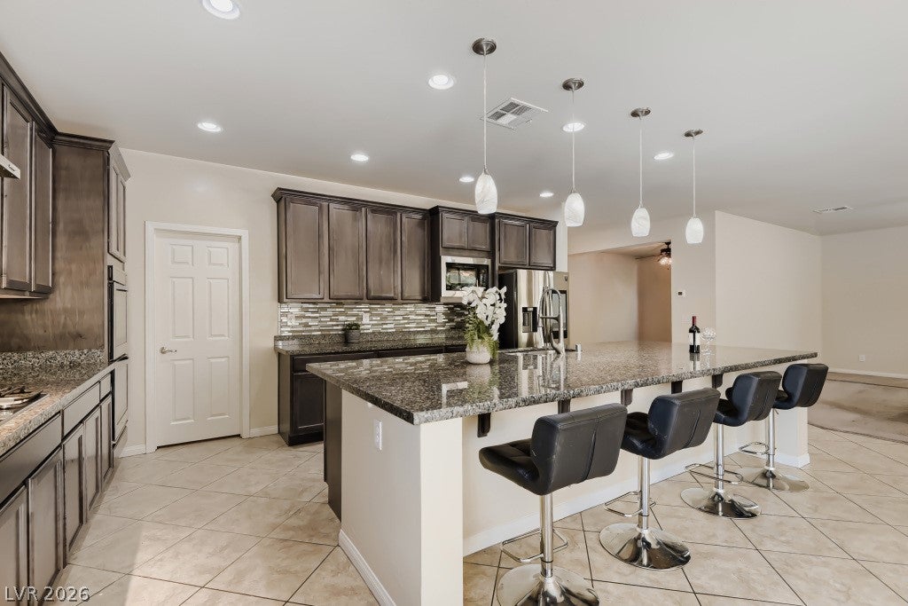 9705 Wildflower Vista Avenue
