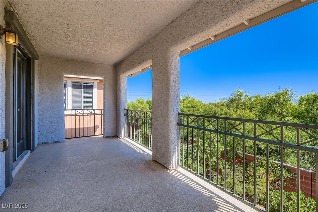 Las Vegas, Nevada 89135, United States, 4 Bedrooms Bedrooms, ,3 BathroomsBathrooms,Residential,Active,209398