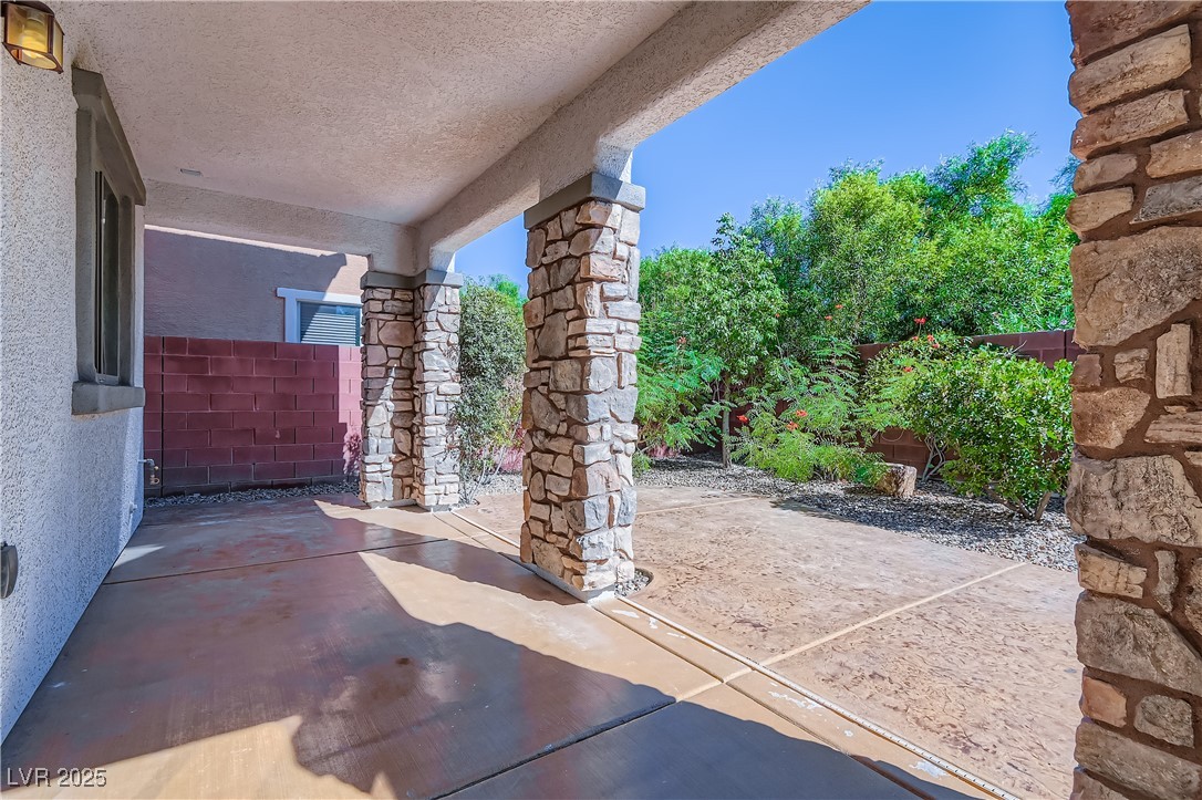 Las Vegas, Nevada 89135, United States, 4 Bedrooms Bedrooms, ,3 BathroomsBathrooms,Residential,Active,209398