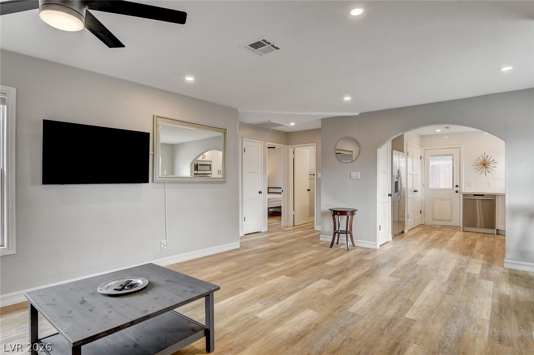 1017 Oakey Boulevard