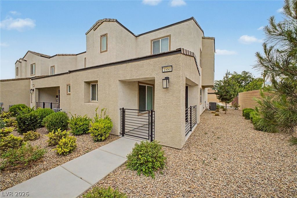 Photo of 1880 Arcadian King Sun Street, Las Vegas, NV 89106 (MLS # 2776562)