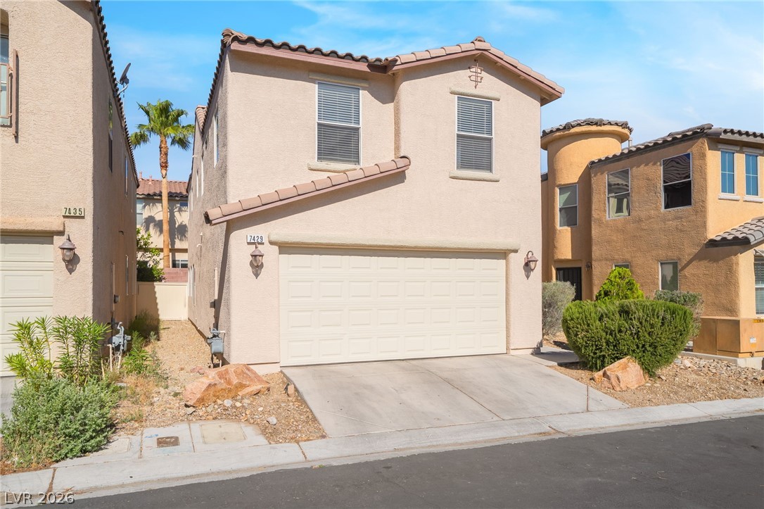 7429 Granada Willows Street
