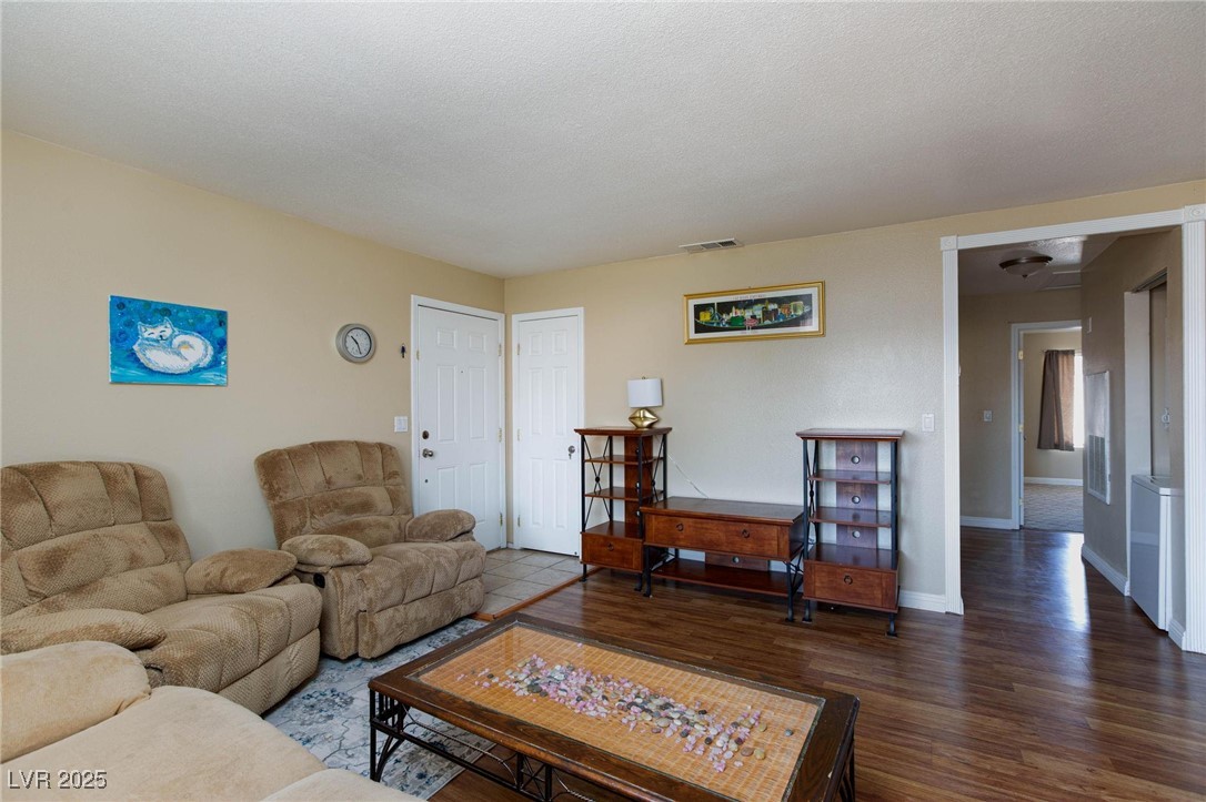 7300 Pirates Cove Road 2038