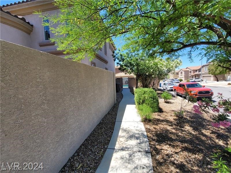 206 Valerian Street