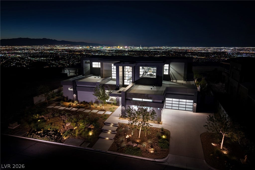 Photo of 5 Sunset Strip, Henderson, NV 89012 (MLS # 2826380)