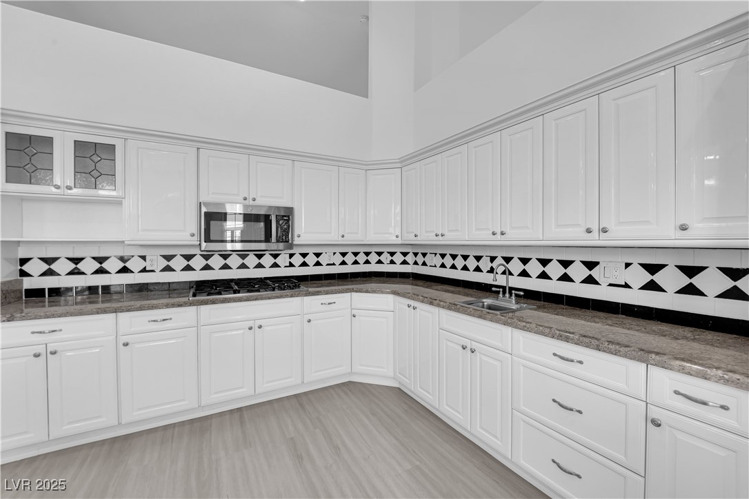4418 Desert Bloom Court, Las Vegas, Nevada image 13