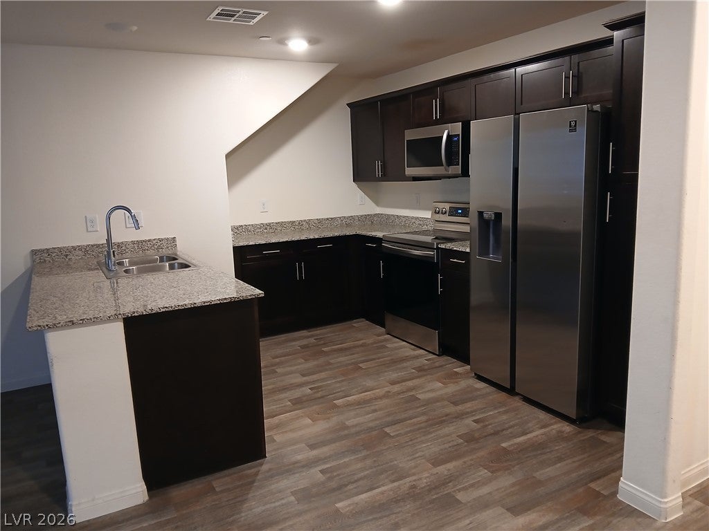 6811 Alpine White Court