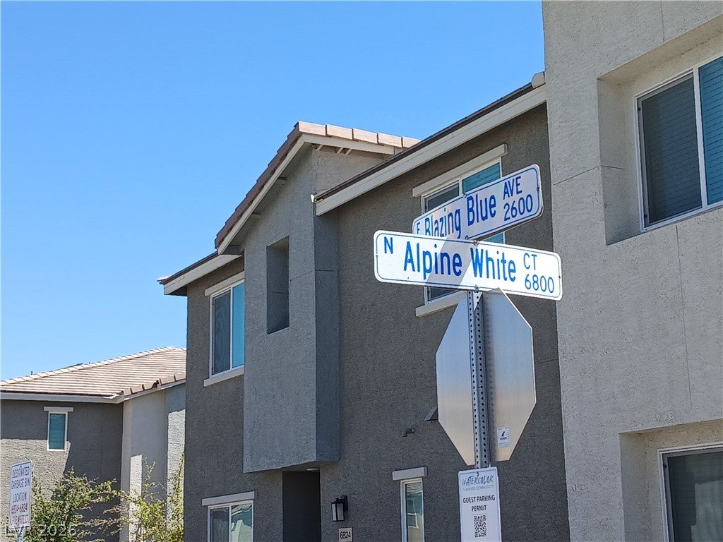 6811 Alpine White Court