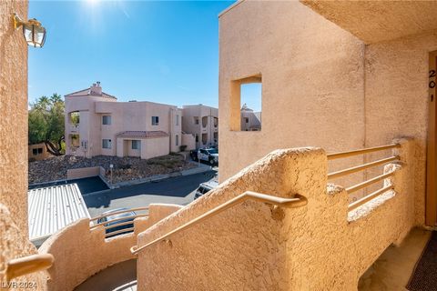 Condominium in Laughlin NV 2200 Highpointe Drive 7.jpg