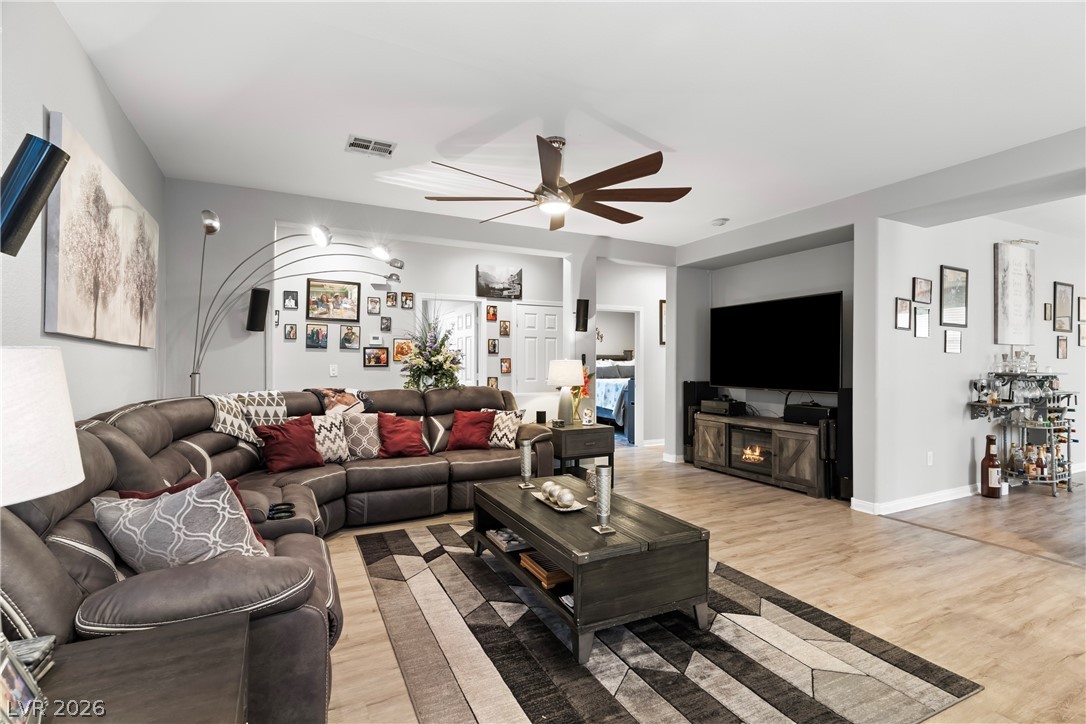 2312 Saddlebill Court