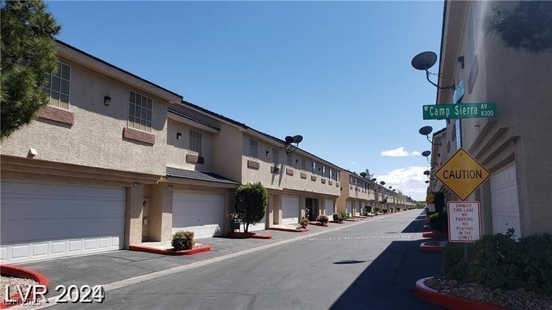 1236 Dusty Creek Street