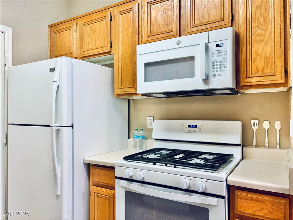 7135 S Durango Drive 106