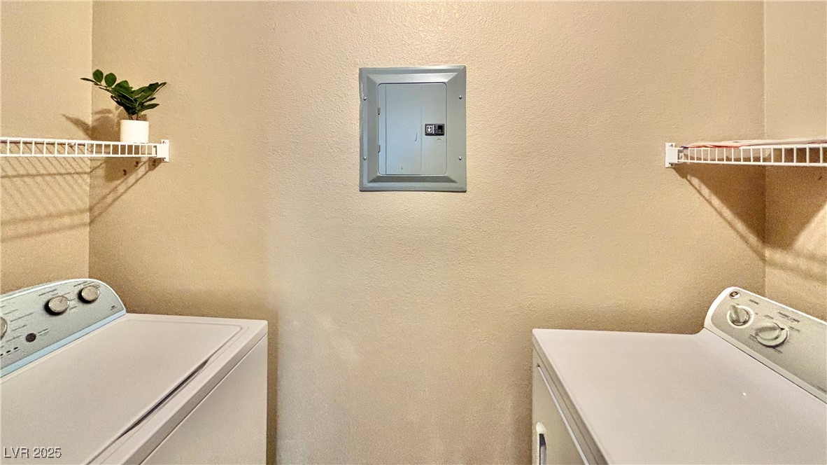 Las Vegas, Nevada 89113, United States, 2 Bedrooms Bedrooms, ,2 BathroomsBathrooms,Residential,Active,251745