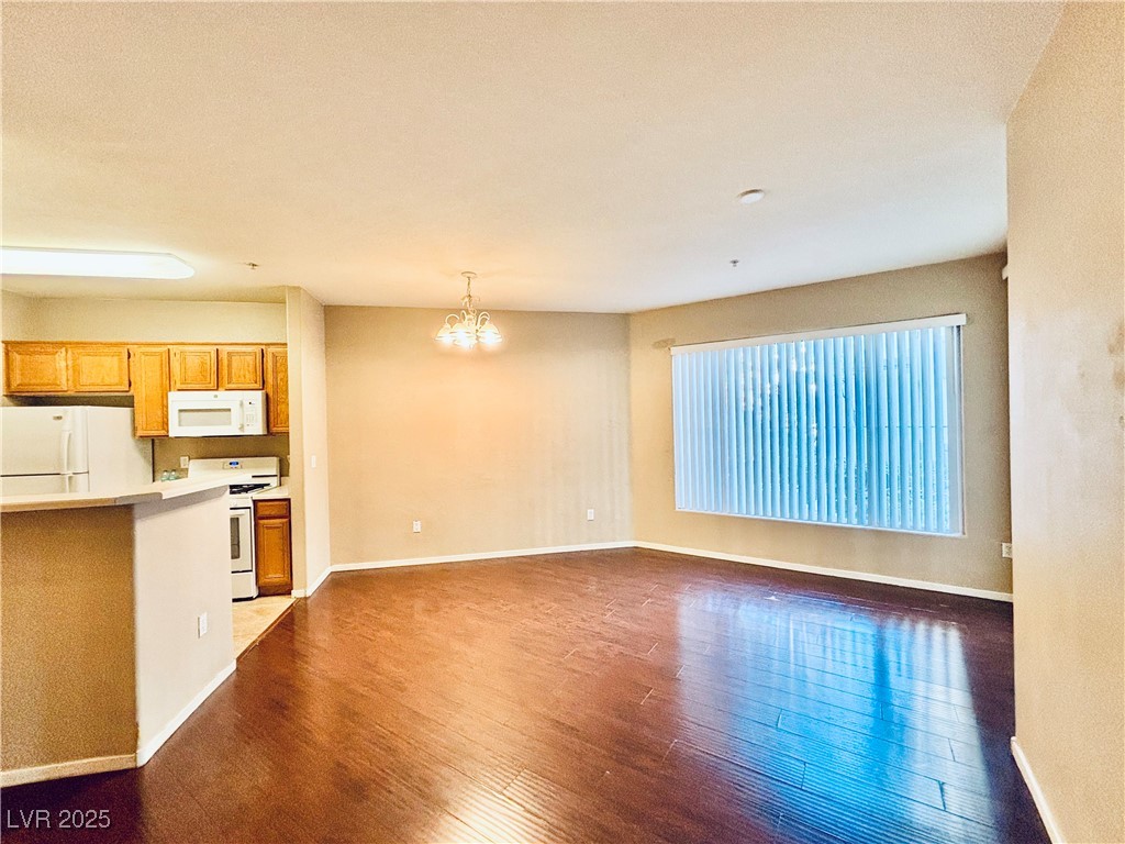 7135 S Durango Drive 106