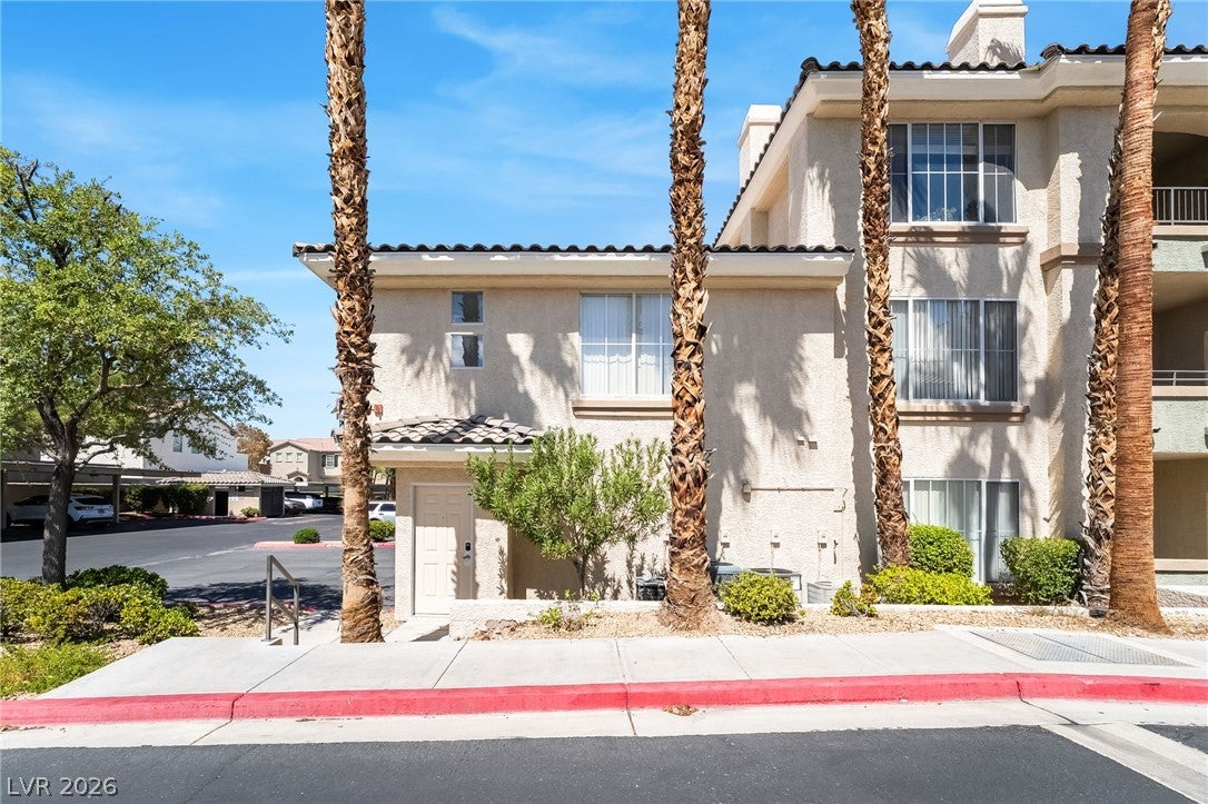 7147 S Durango Drive 201