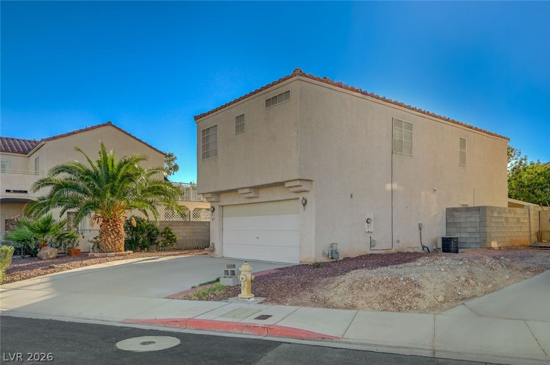 857 Kenicott Place