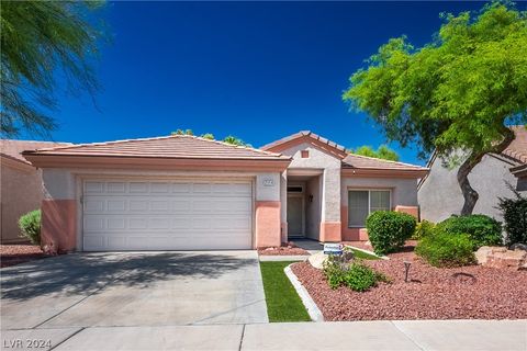 Single Family Residence in Henderson NV 2114 Point Mallard Drive.jpg