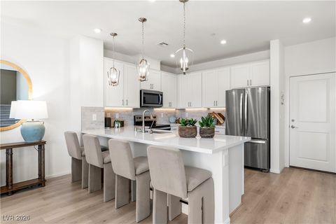 1964 Hydrangea Place Las Vegas NV 89106